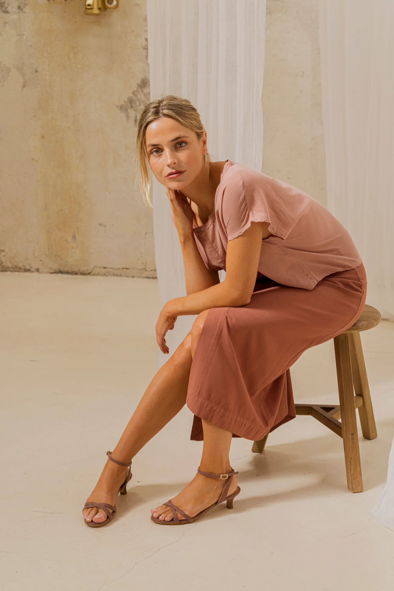 Zoe Blob Lauder - Image 4